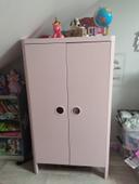 Armoire rose Ikea