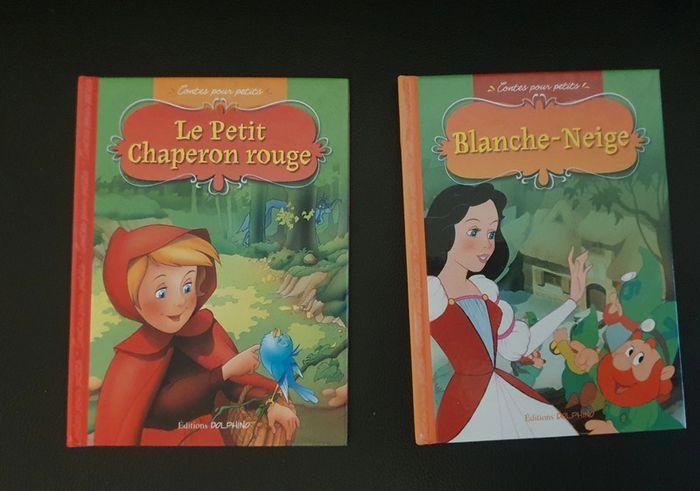 2 livres contes pour les petits - photo numéro 1