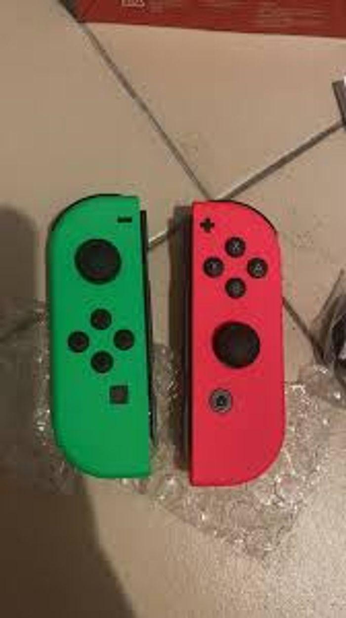 Joy con switch nintendo switch officiel - photo numéro 2