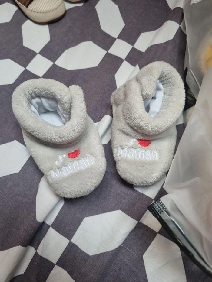 Lot de chaussette et chausson naissance - photo numéro 5