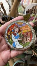 Pins fantasy belle LE60