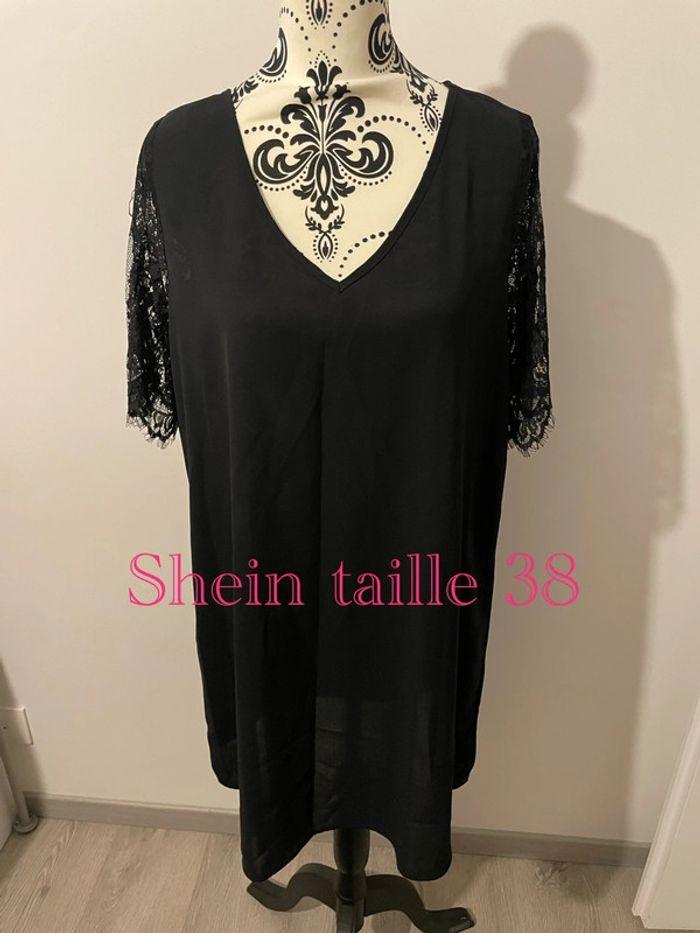 Robe ample à manches courtes à dentelle noir SHEIN taille 38 - photo numéro 1