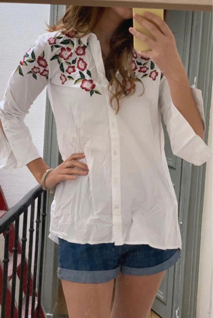 Chemise Zara taille 36 à fleurs - photo numéro 3