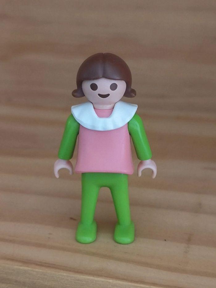 Playmobil personnage fille 1900