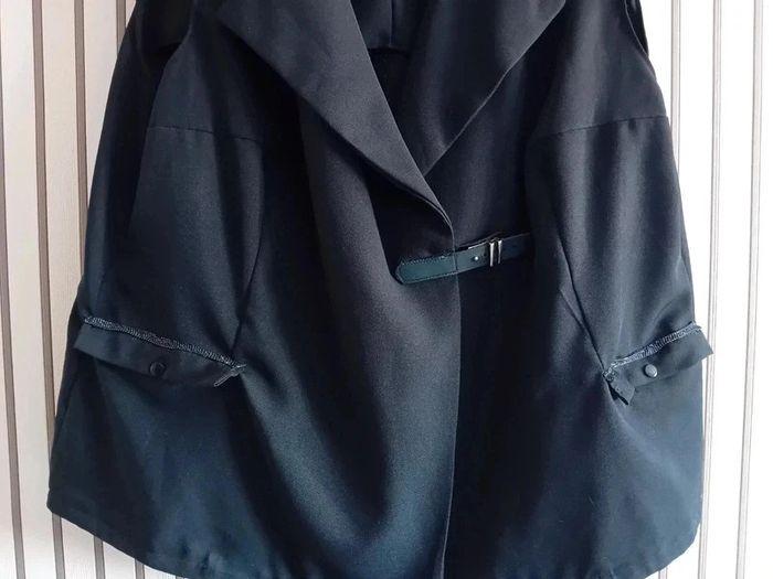 Veste sans manches originale avec poches taille 52/ 54 - photo numéro 2