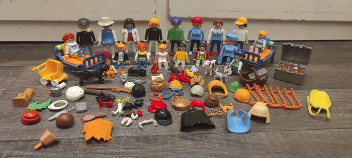 Divers personnages Playmobil & accessoires - photo numéro 1