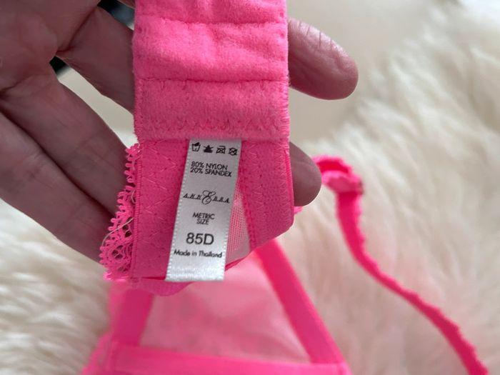 Soutien gorge rose en dentelle 85D - photo numéro 8