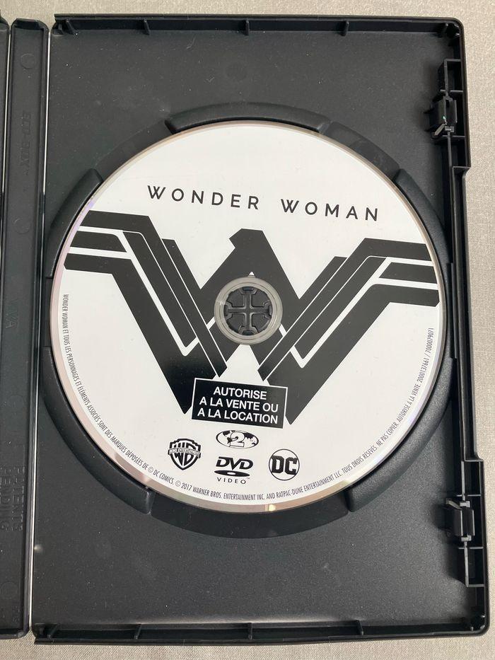 DVD Wonder Woman - photo numéro 3