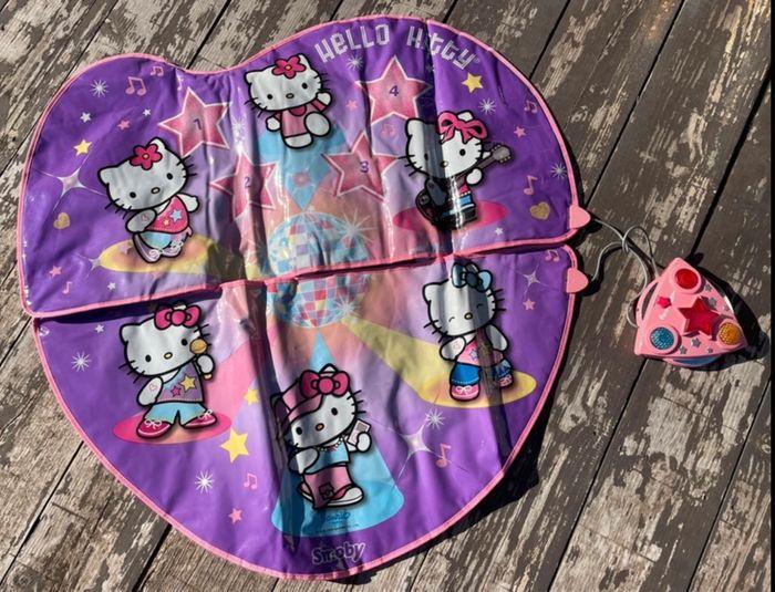 Tapis danse hello kitty