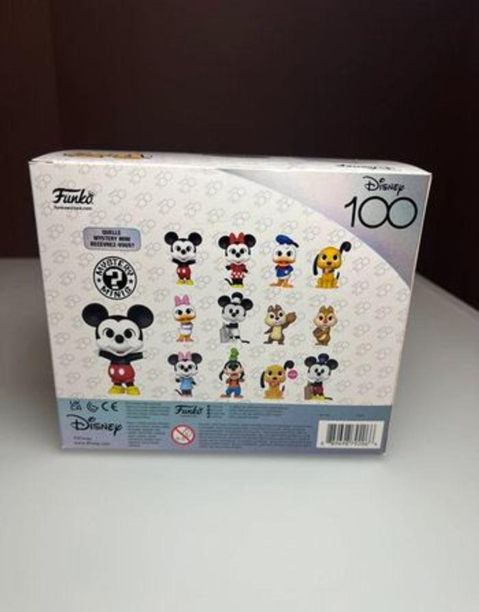 Funko pop 1309 Donald Coffret Spécial Disney 100 ans - photo numéro 2