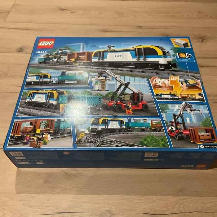 Lego City 60336 Le train de marchandises - photo numéro 2