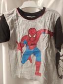 Lot Tee shirt spiderman 3ans