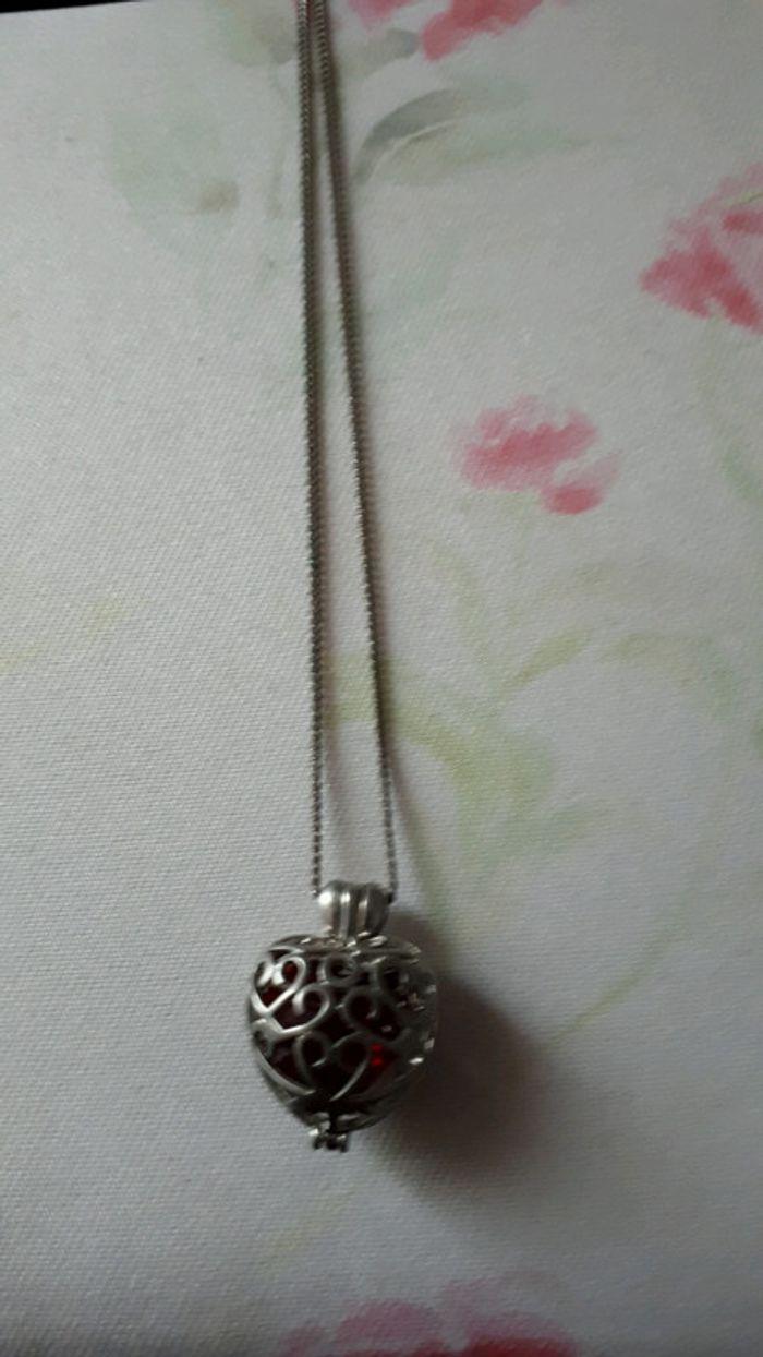 Collier avec coeur