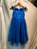 Robe de luxe  princesse cendrillon  neuve T 130 cm