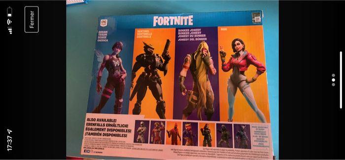 Très jolie coffrets de figurines fortnite neuf - photo numéro 2