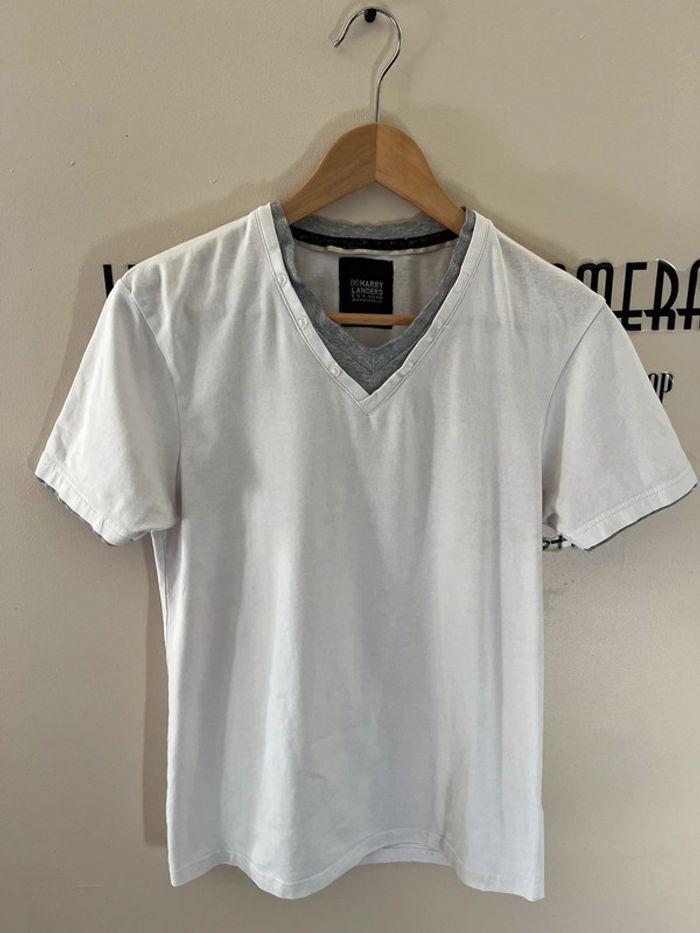 T-shirt coton blanc et gris double col V Harry Landers - photo numéro 3