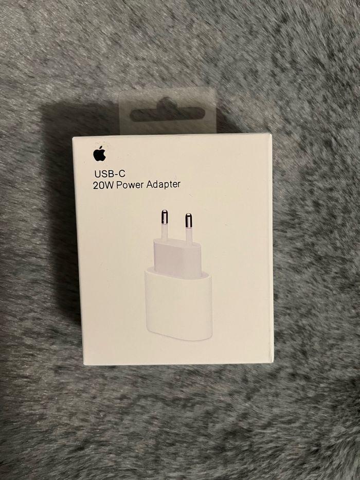 Adaptateur Secteur Apple USB-C 20W - Neuf en boîte - photo numéro 1