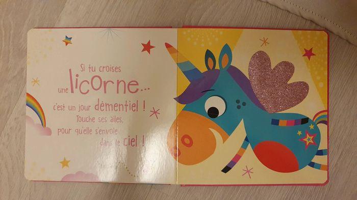 Livre à toucher Licorne - photo numéro 3