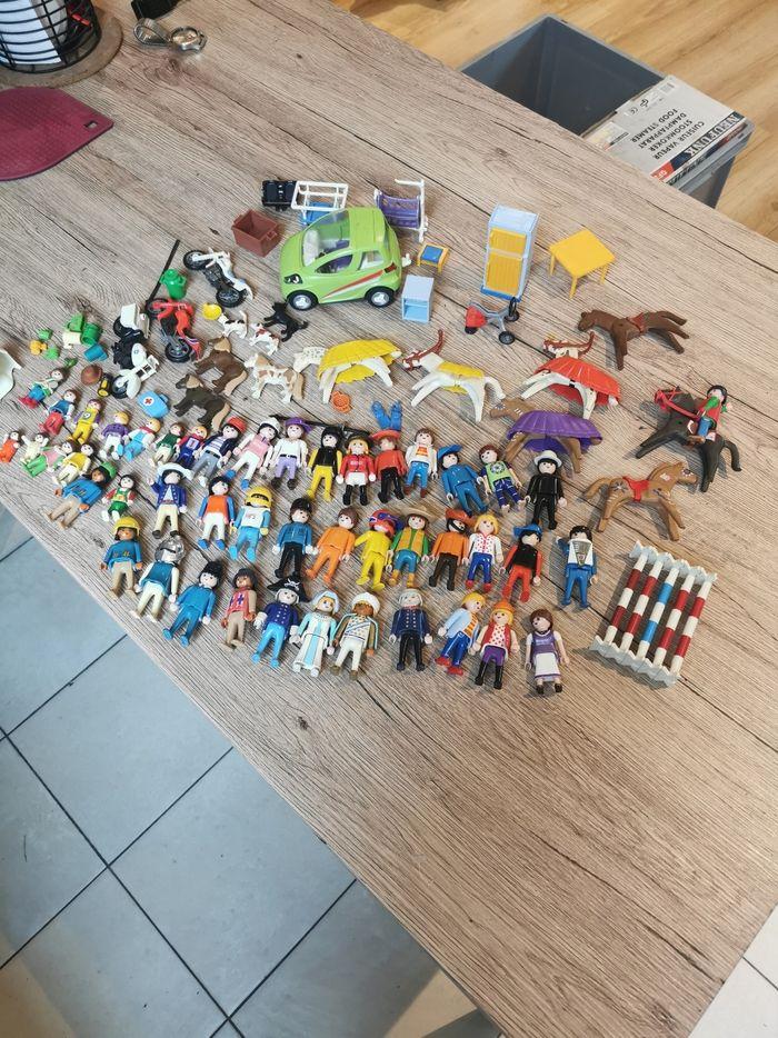 Lot de playMobil - photo numéro 1