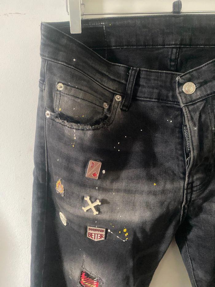 Pantalon jean troué . Dsquared2 . taille 46 - photo numéro 3