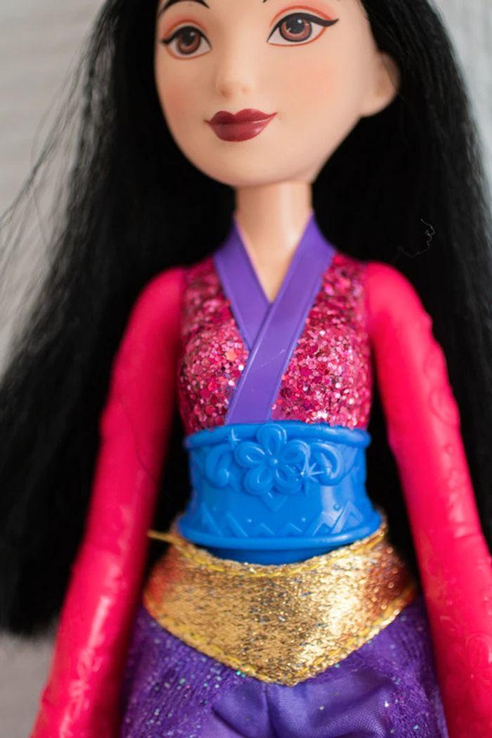 Poupée Barbie Disney Mulan Poussière d'Etoiles - photo numéro 4