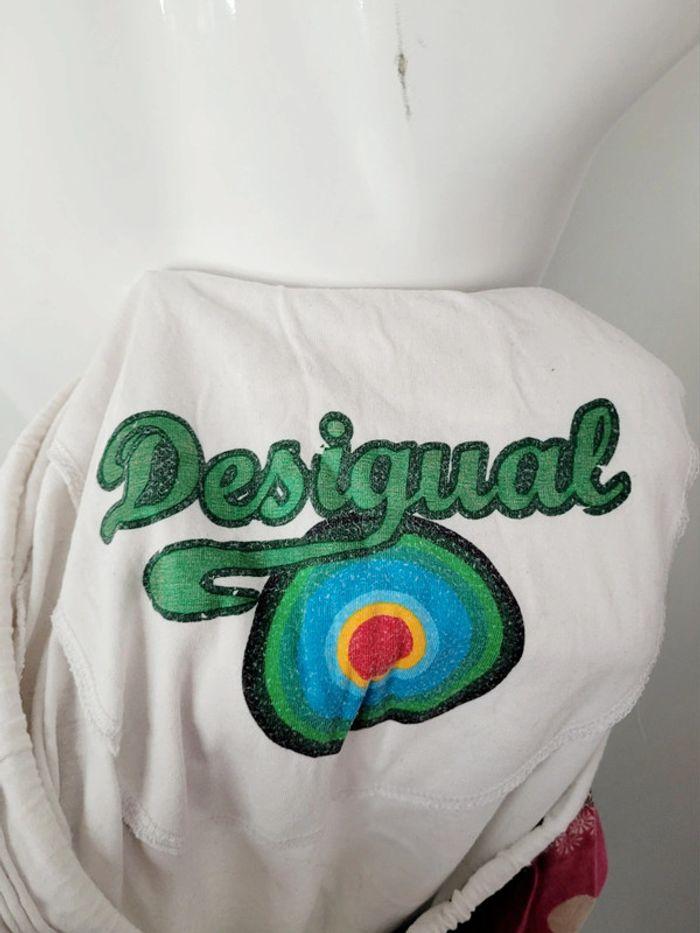 Joli T-shirt Desigual 36/38 - photo numéro 5