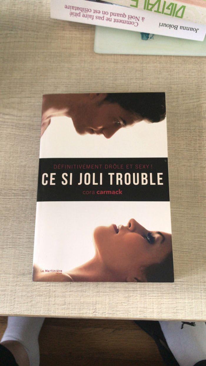 Ce si joli trouble - Cora Carmack - photo numéro 1