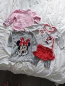 Robe minnie  lot  4  pièces Disney