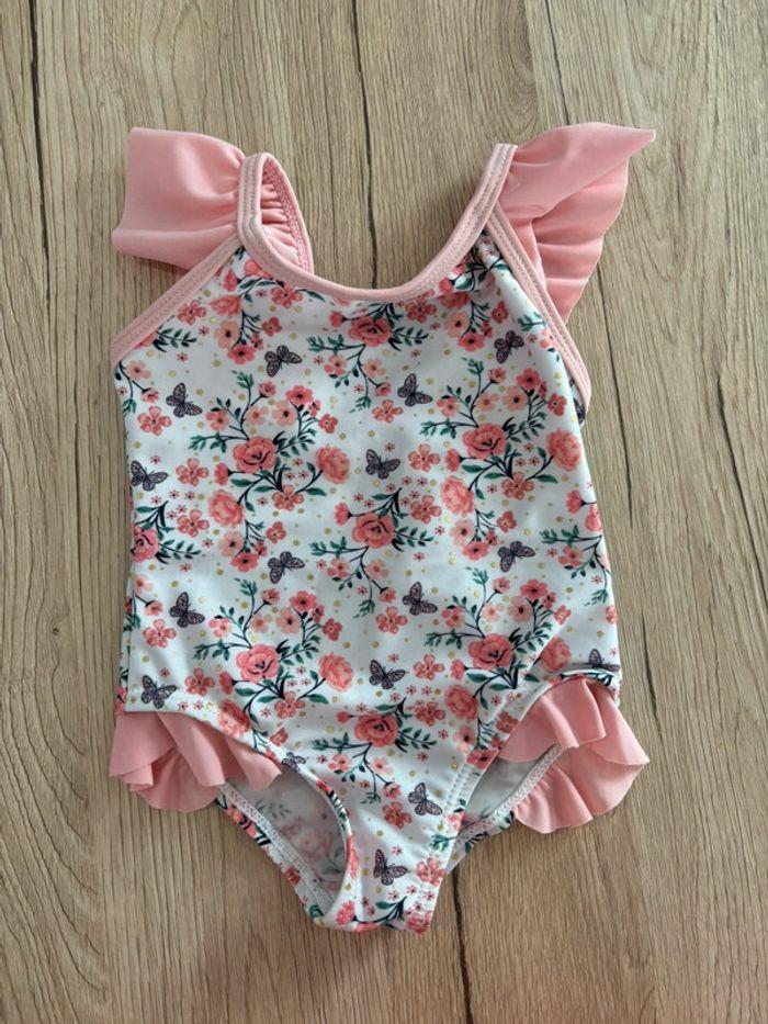 Maillot de bain bébé fille 6mois Primark - photo numéro 1