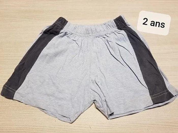 Lot 4 Shorts 2 ans fille - photo numéro 4