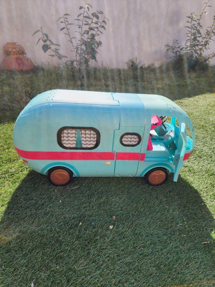 Camping car bus LOL Surprise - photo numéro 3