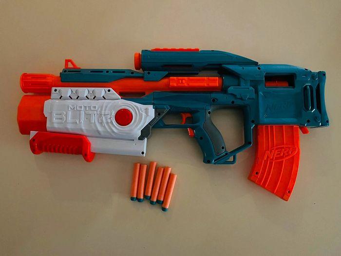 Nerf Élite 2.0 Blaster Motoblitz - photo numéro 2