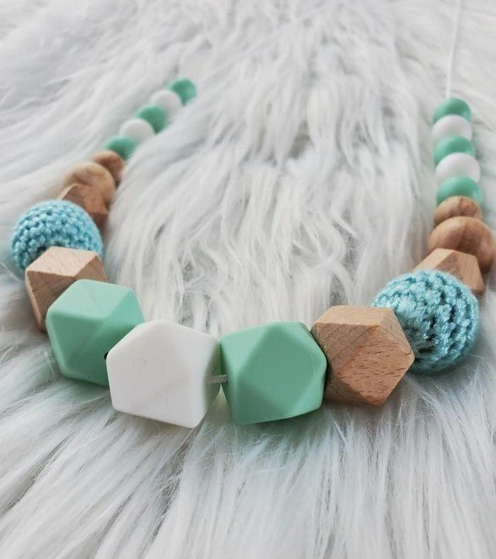 Collier d'allaitement fait main modèle menthe - photo numéro 2