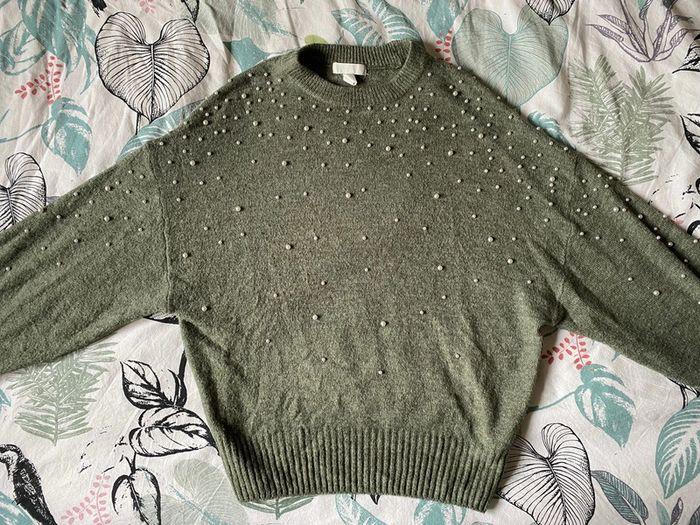 Pull vert H&M perles XS - photo numéro 1