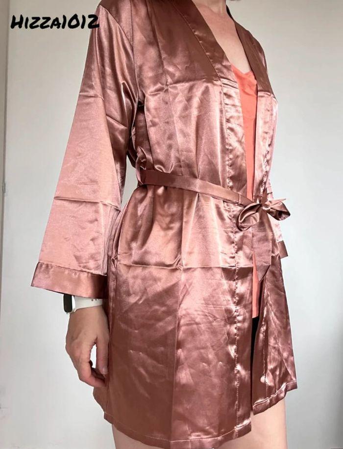 Ensemble pyjama 3 pièces satiné rose gold taille 36/38 💖 - photo numéro 2