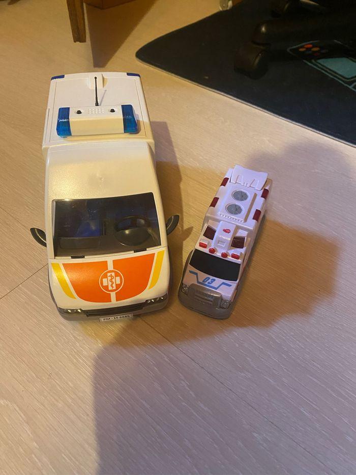 Ambulance  Playmobil