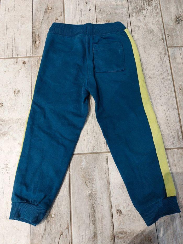 Pantalon 98 cm - photo numéro 2