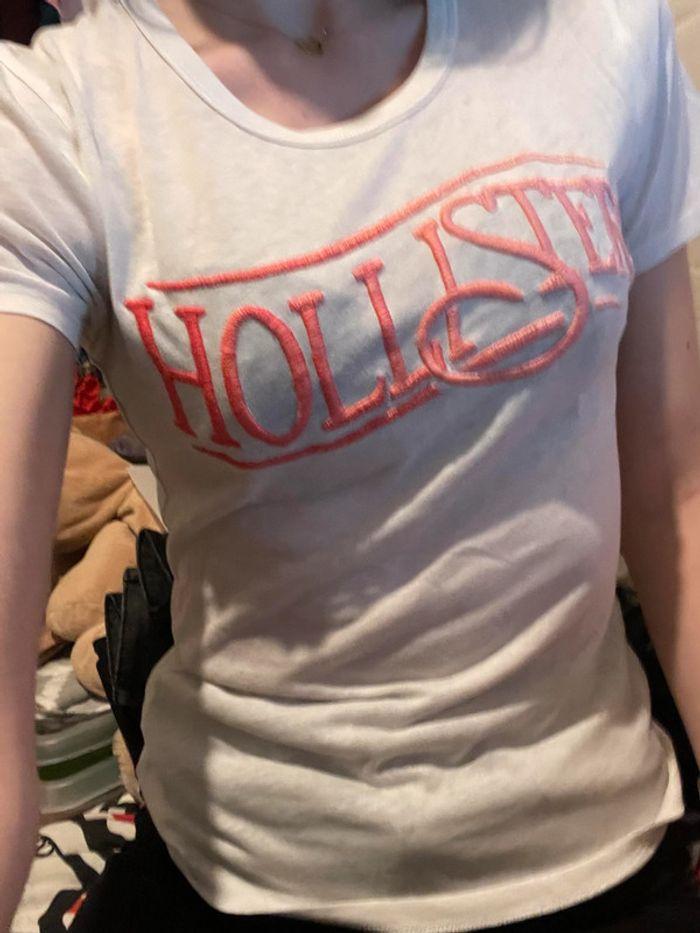 t-shirt hollister - photo numéro 1