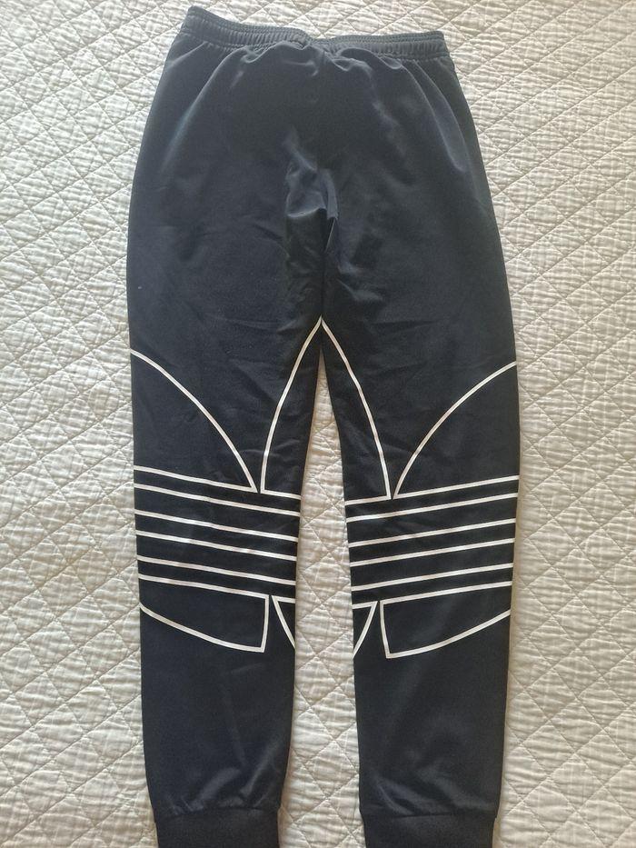 Pantalon jogging ADIDAS taille 12/13 ans - photo numéro 2