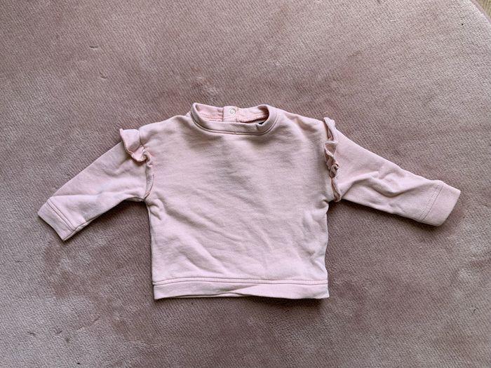 Petit sweat rose - photo numéro 1