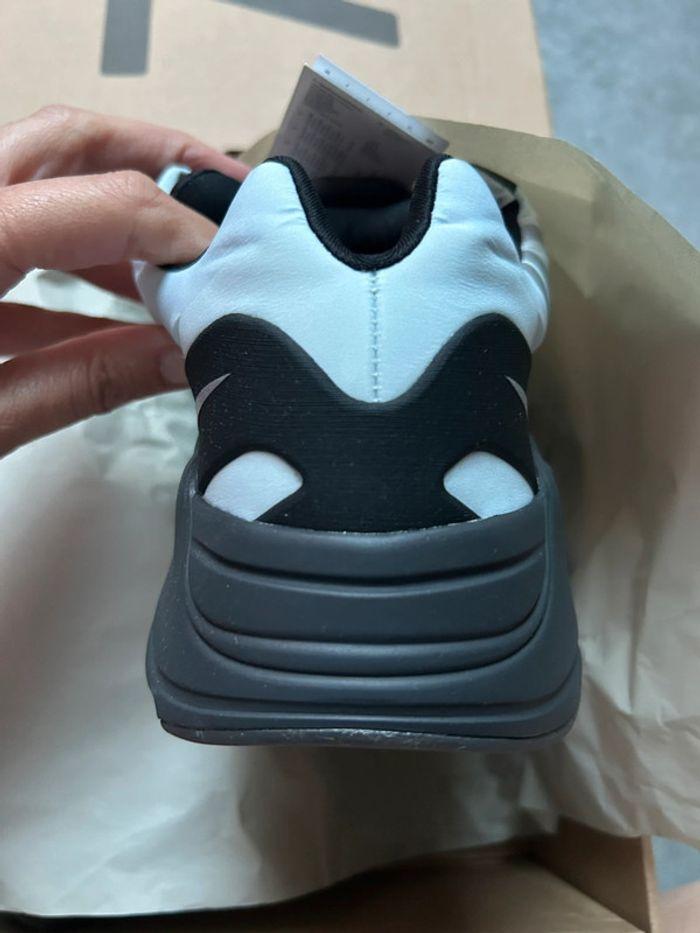 Yeezy 700 MNVN Bleu Thint 45,5 - photo numéro 10