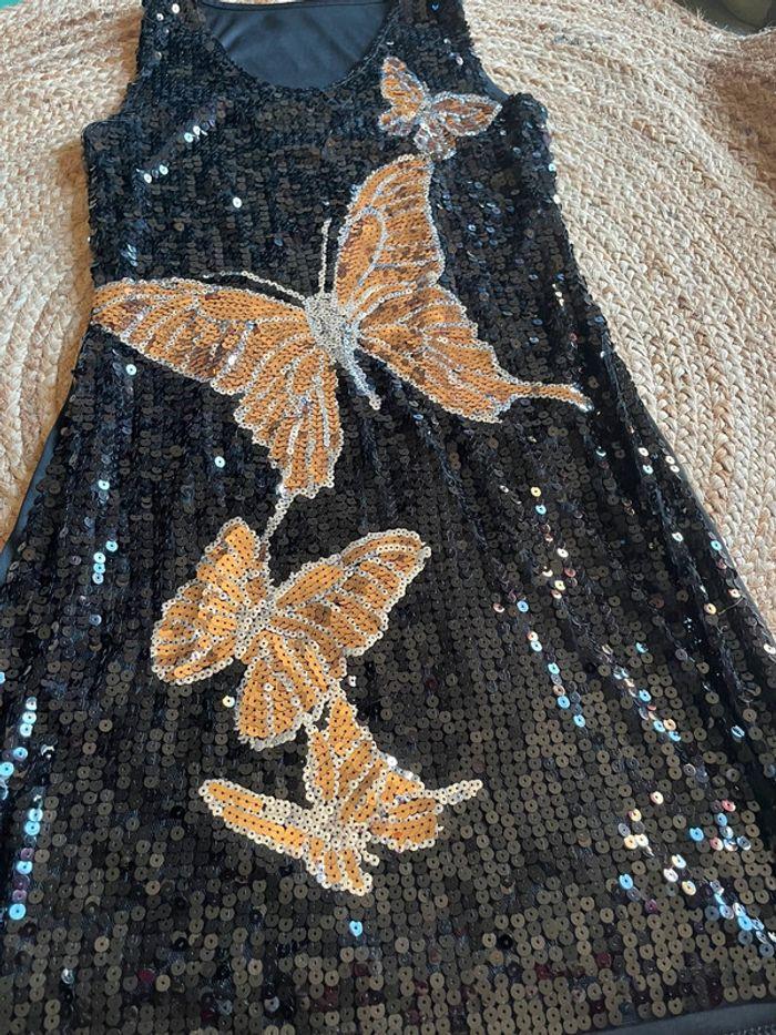 Robe à sequins noir et papillons taille 34/36 - photo numéro 2