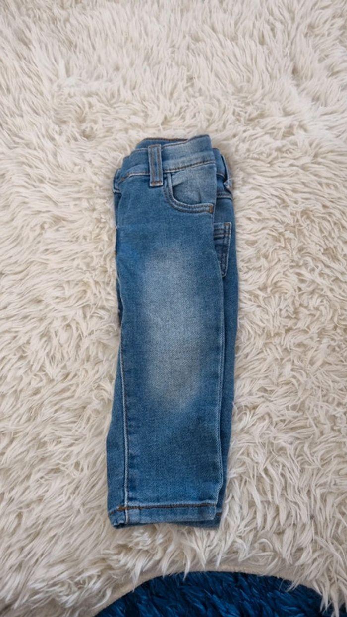 Joli jeans tex taille 9 mois - photo numéro 2