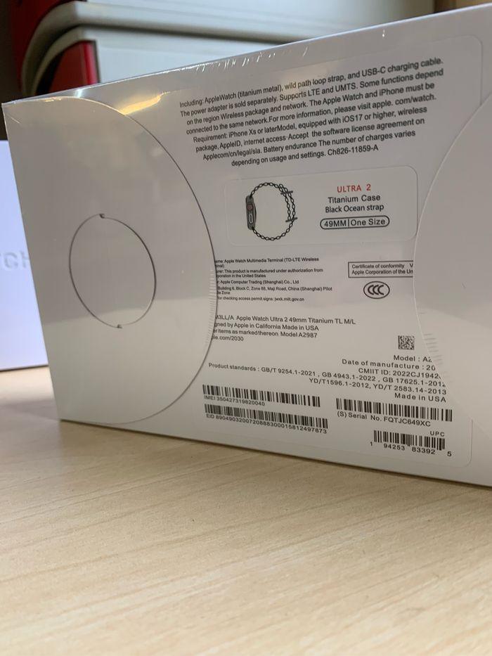 Lots Produits Apple ( air pods pro 2 & Apple Watch - photo numéro 2