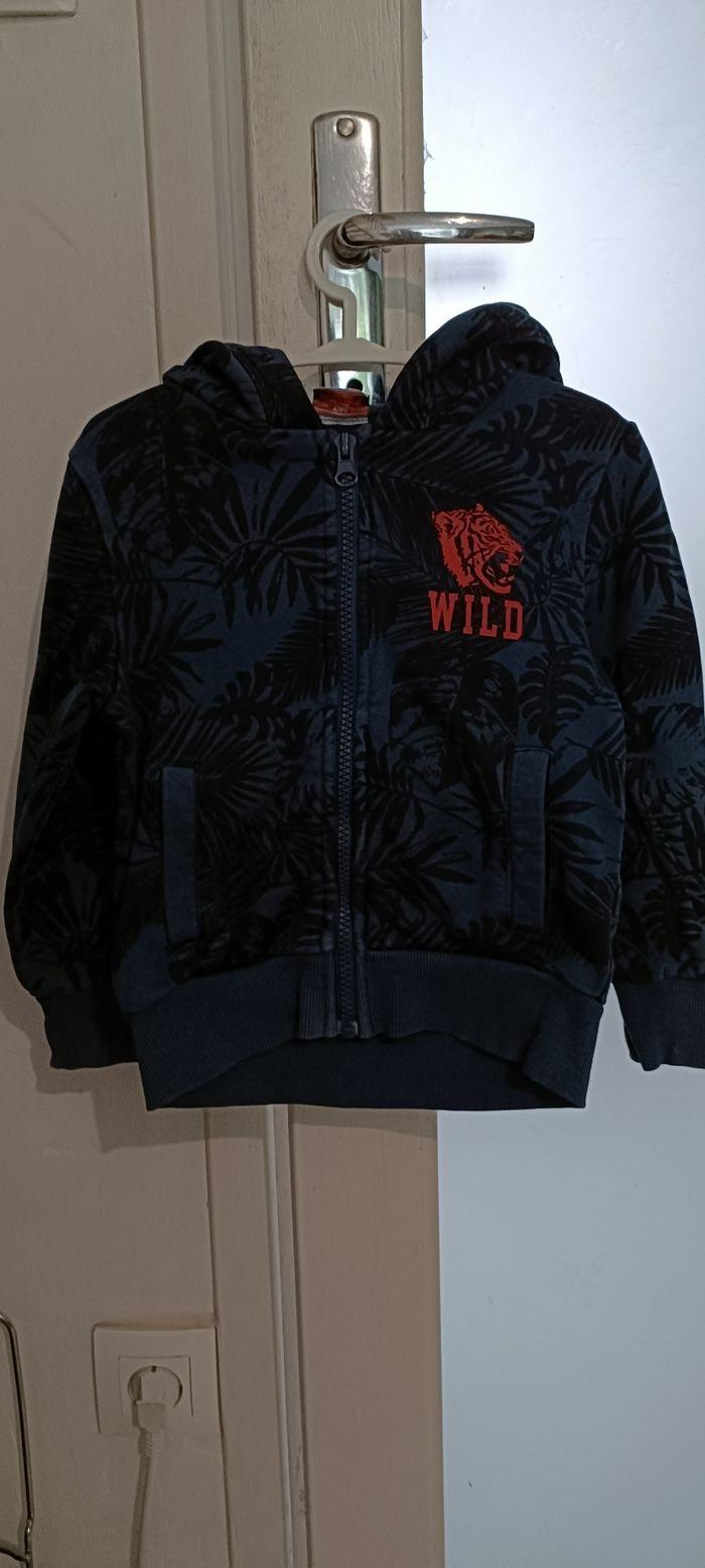 Veste sweat - photo numéro 1