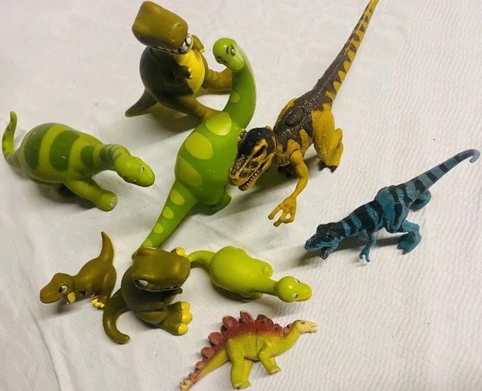 Lot de 9 Figurines de Dinosaures - photo numéro 2