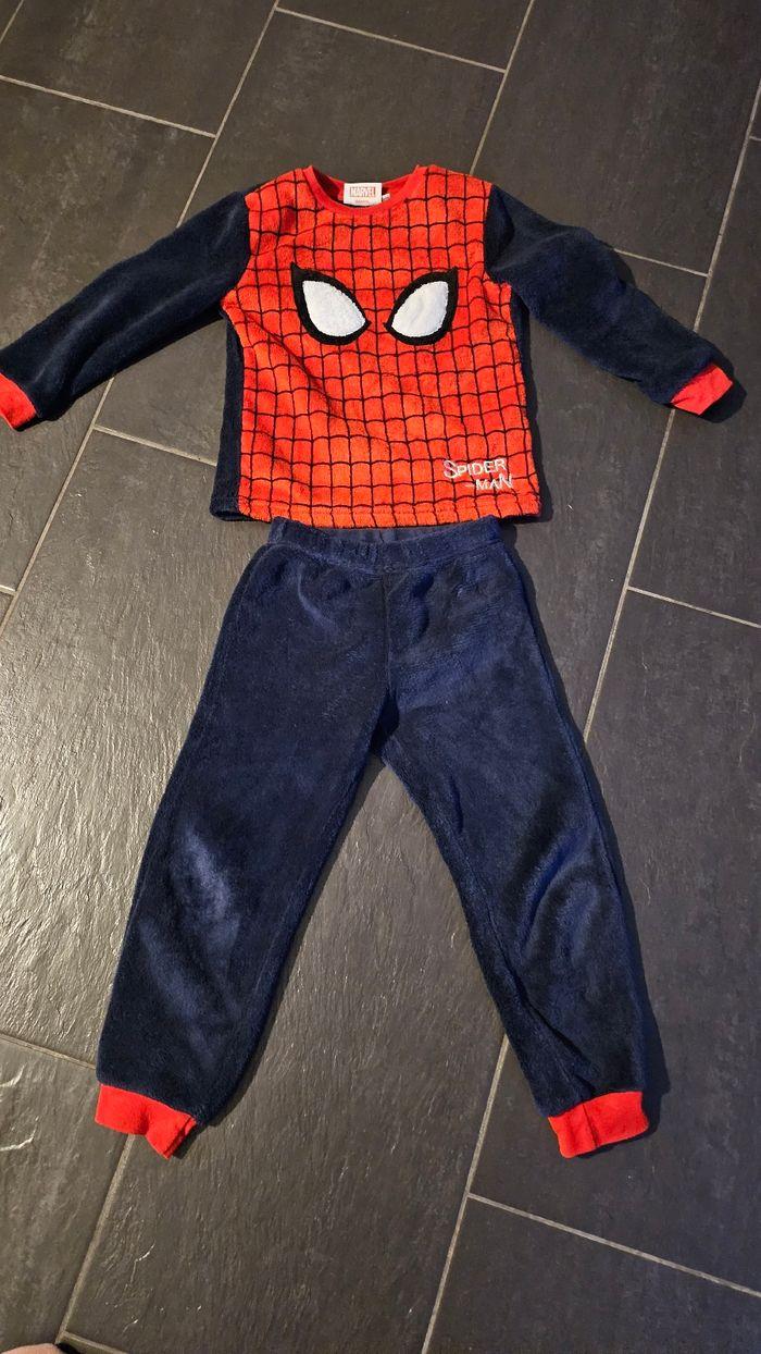 Pyjama Spiderman - photo numéro 1