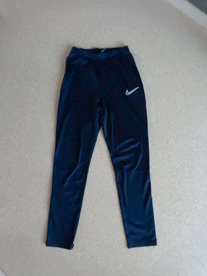 Ensemble Nike Dri-Fit Xs - photo numéro 3