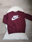 Pull Nike taille S