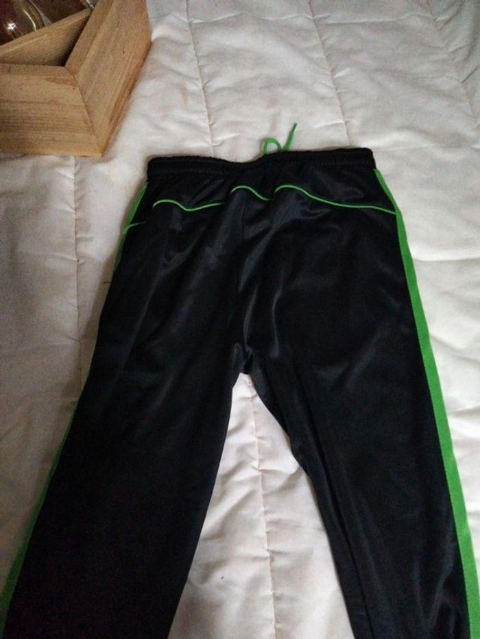 Pantalon de sport - photo numéro 2